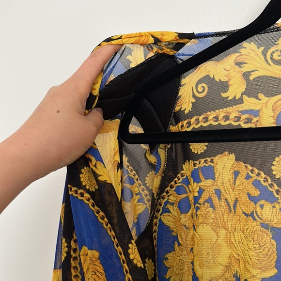 Vintage Sheer Baroque Patterned Deep V-Neck Padded Shoulder Bodysuit Blouse - Picture 6 of 8